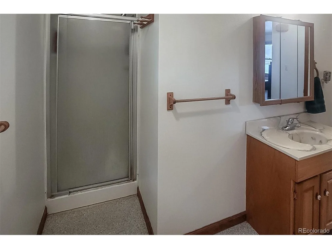 Photo of 40 Mcdonald Ave