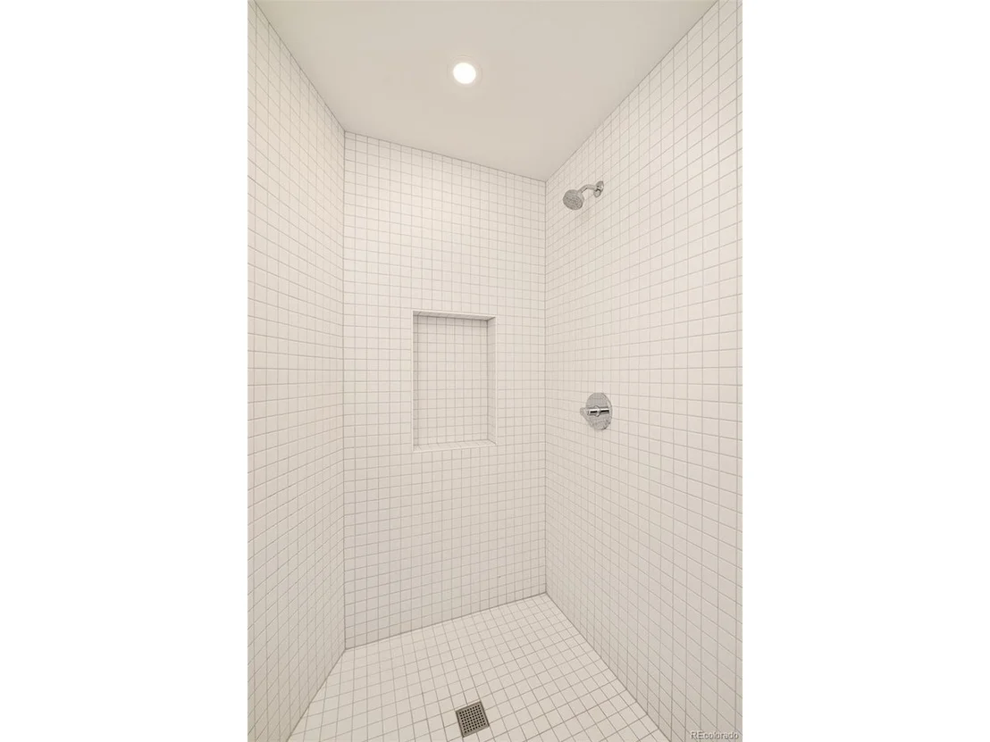 Photo of 1675 Verbena St