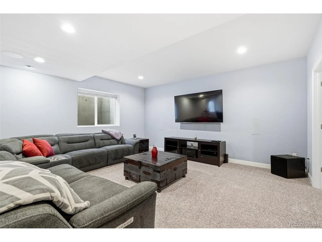 Photo of 3385 Traver Dr