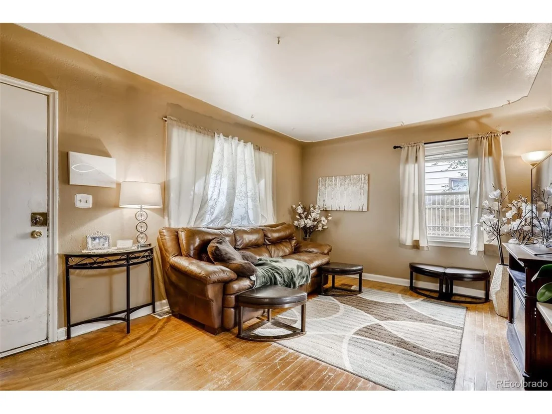 Photo of 1241 Newark St