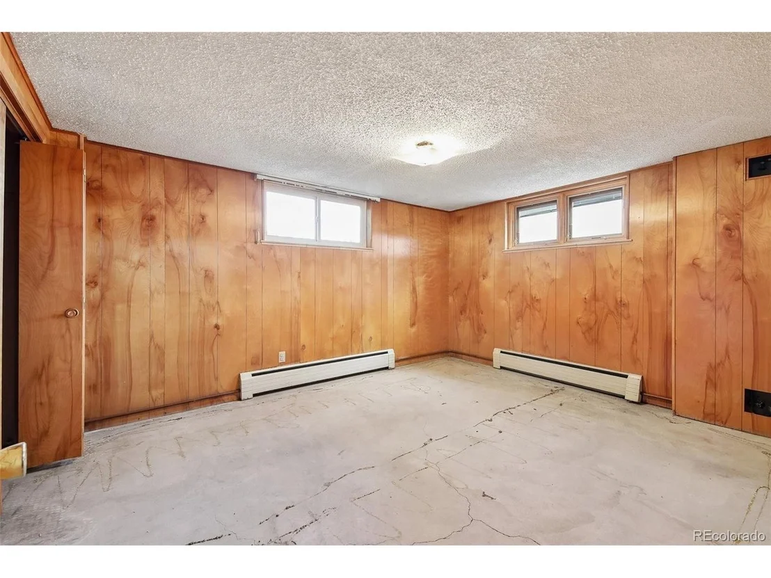 Photo of 10350 W 73rd Pl