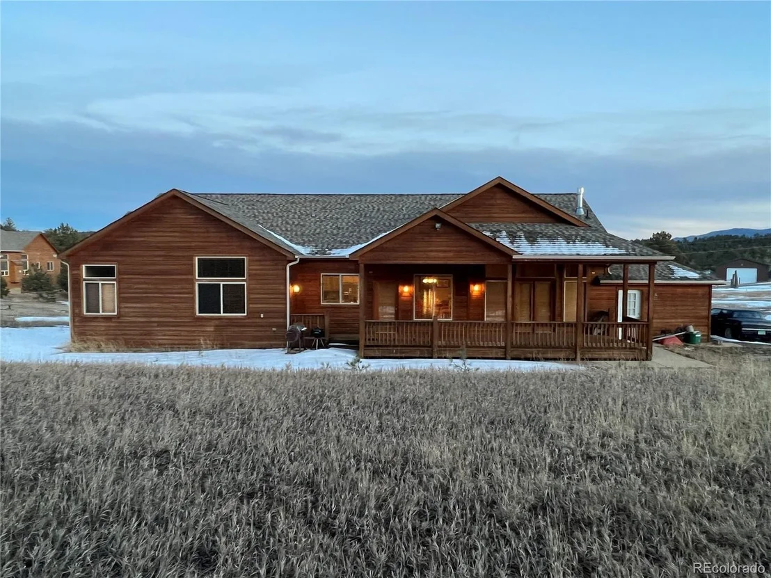 Photo of 67 Burland Dr