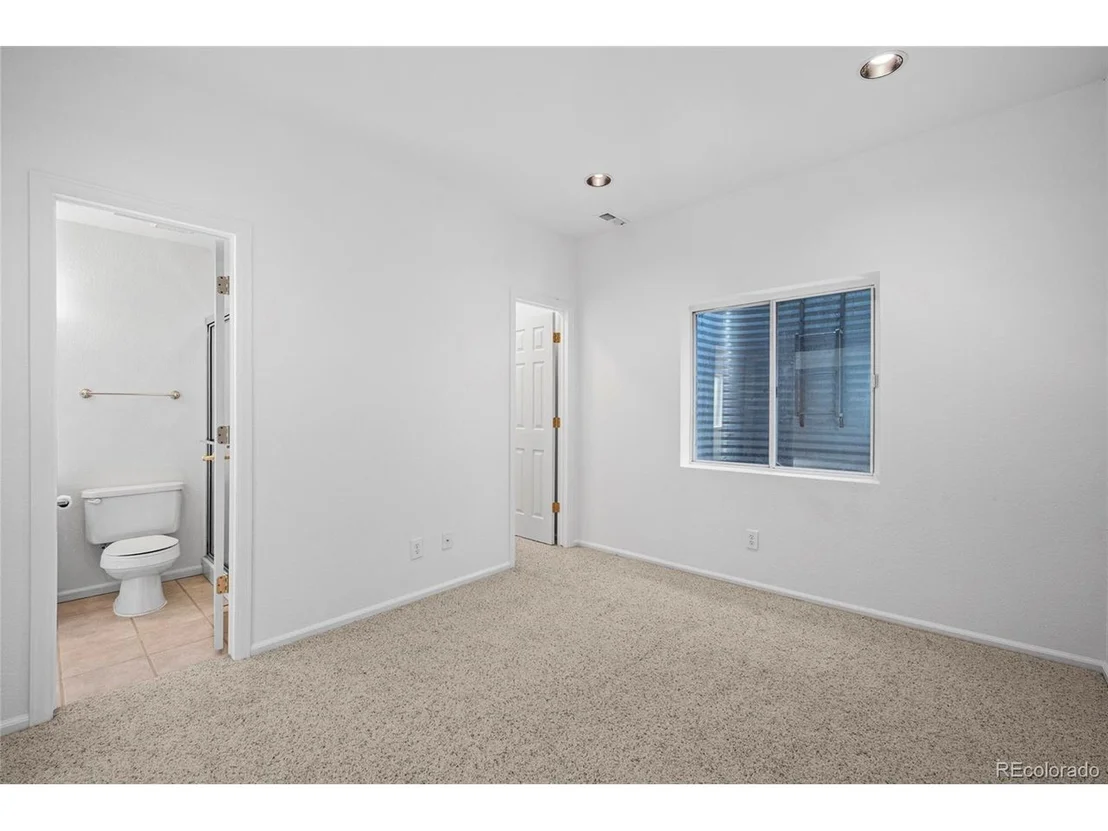Photo of 6846 Edgewood Way