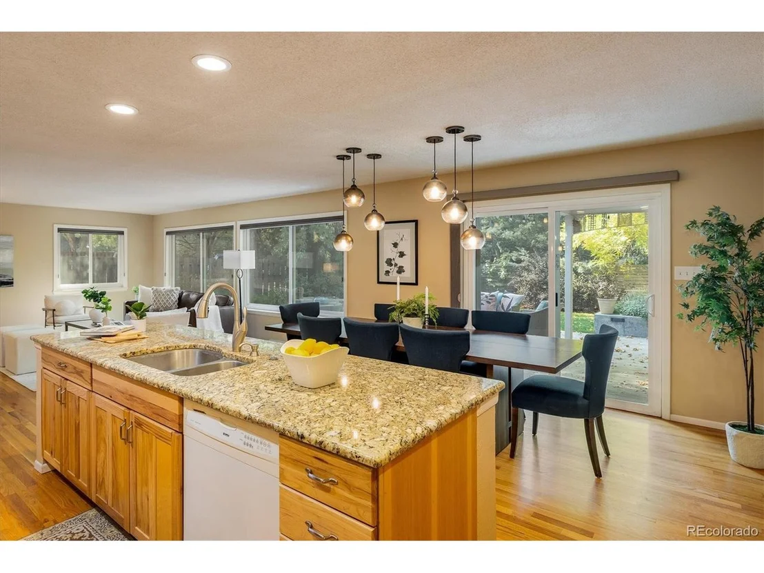 Photo of 4731 Mckinley Dr