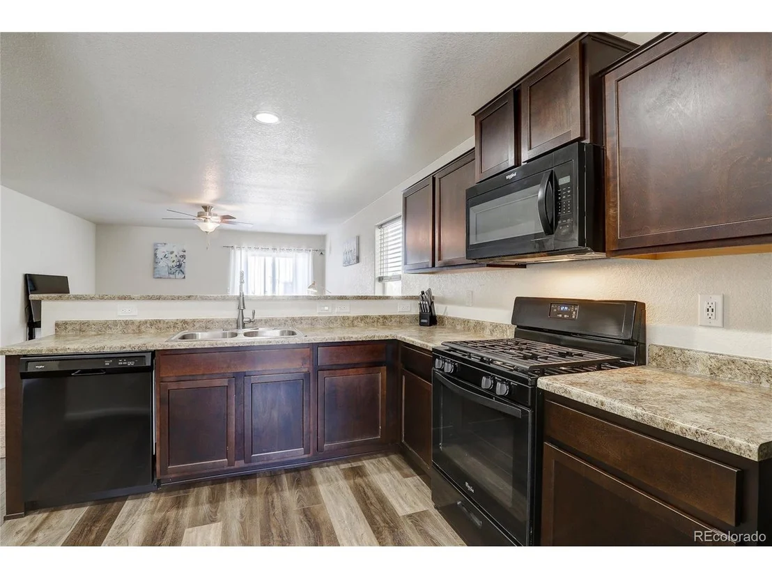 Photo of 47363 Iris Ave