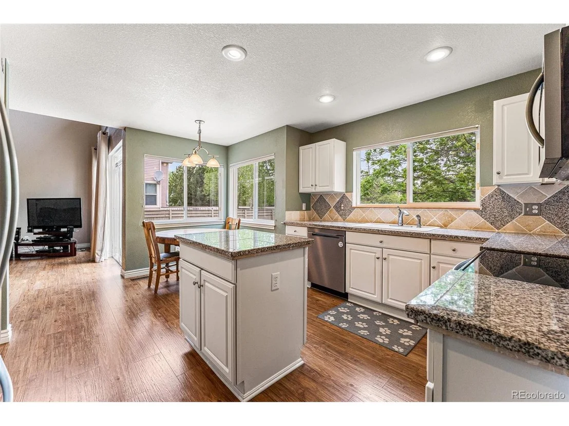 Photo of 1012 Chestnut Dr