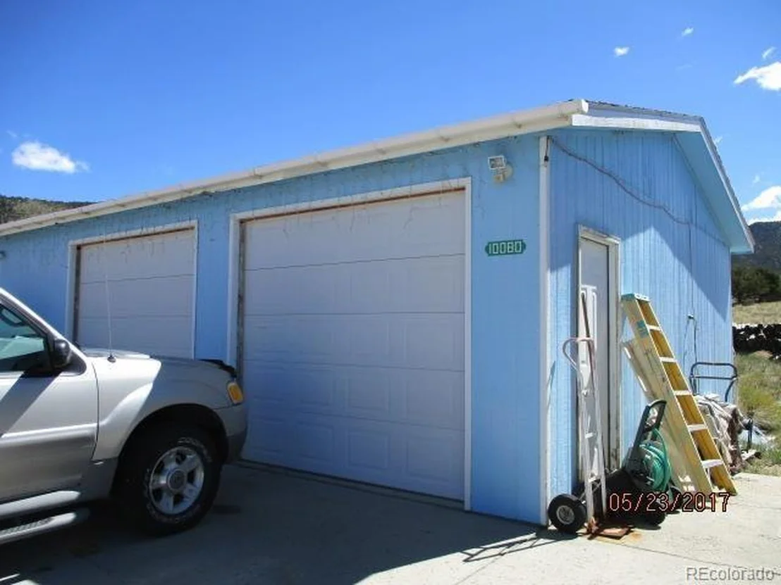 Photo of 10080 Piute Dr
