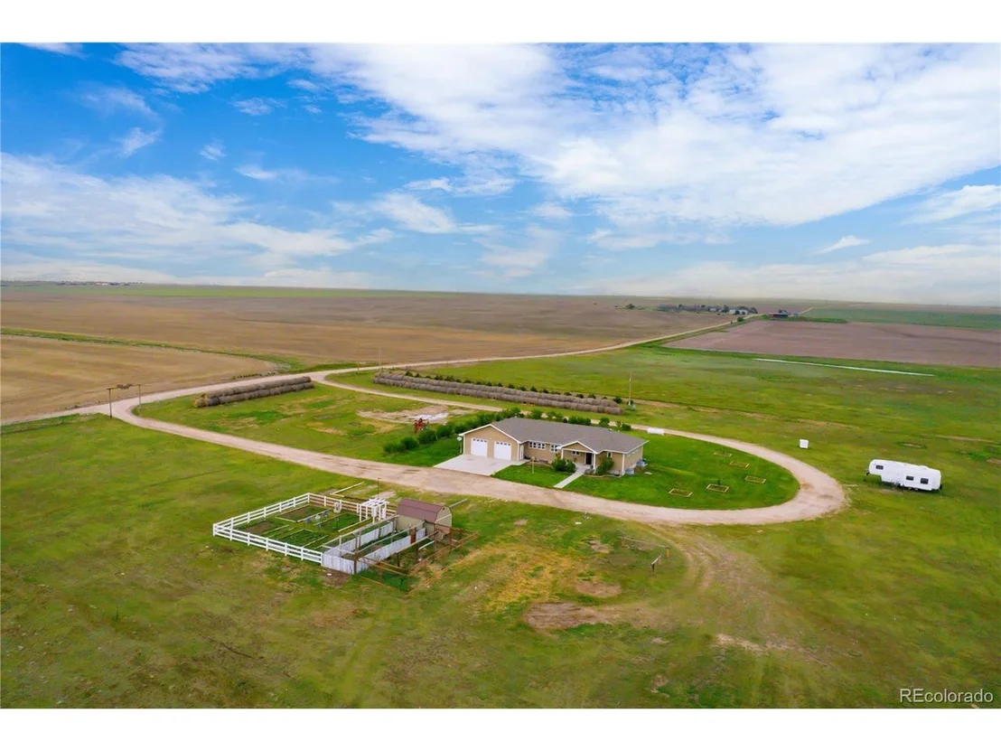 Photo of 46950 County Road Mm