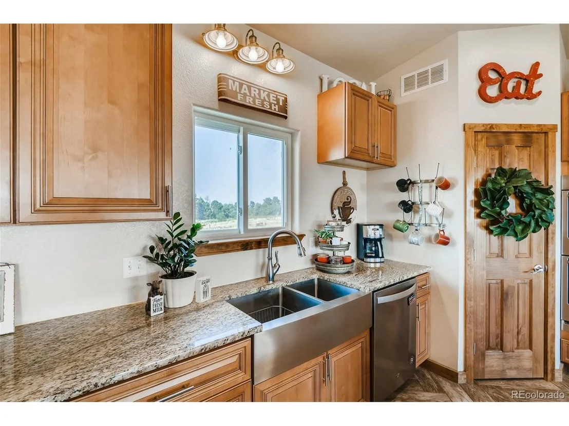 Photo of 1008 County Road 61