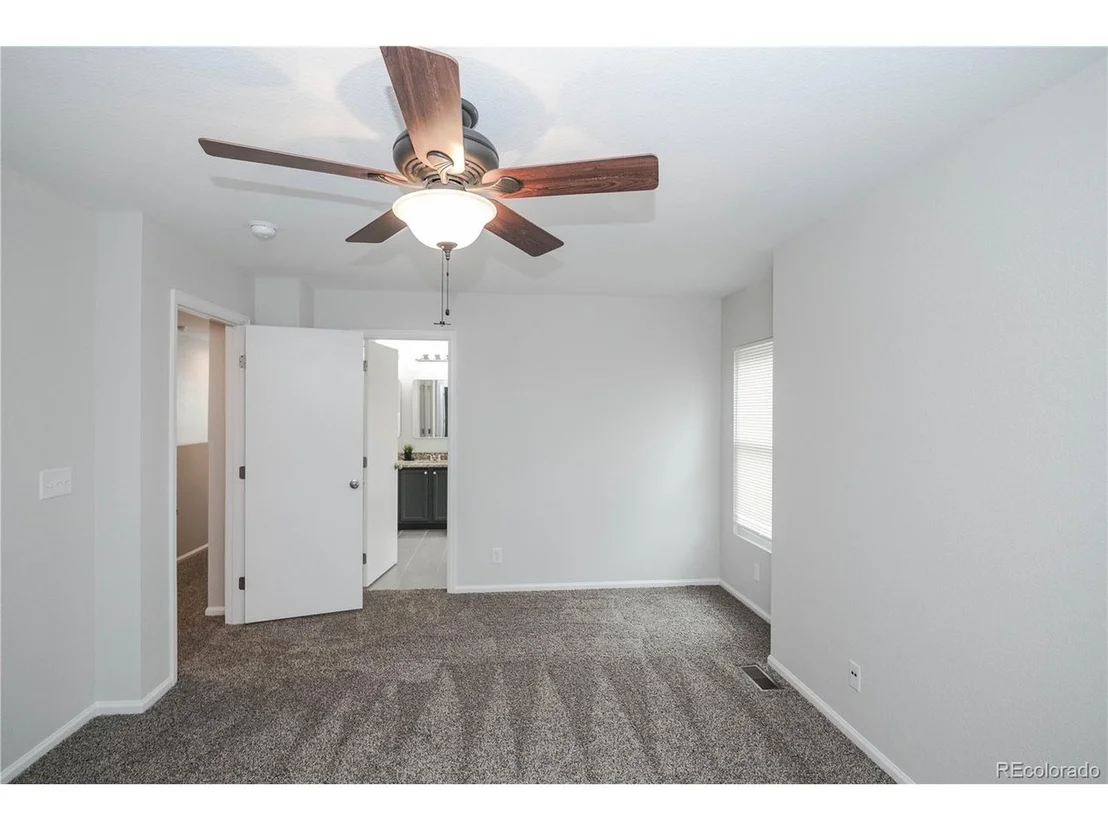 Photo of 5887 Raleigh Cir