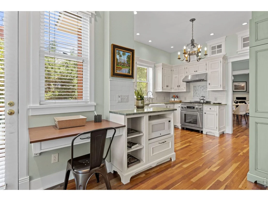 Photo of 497 Arapahoe Ave