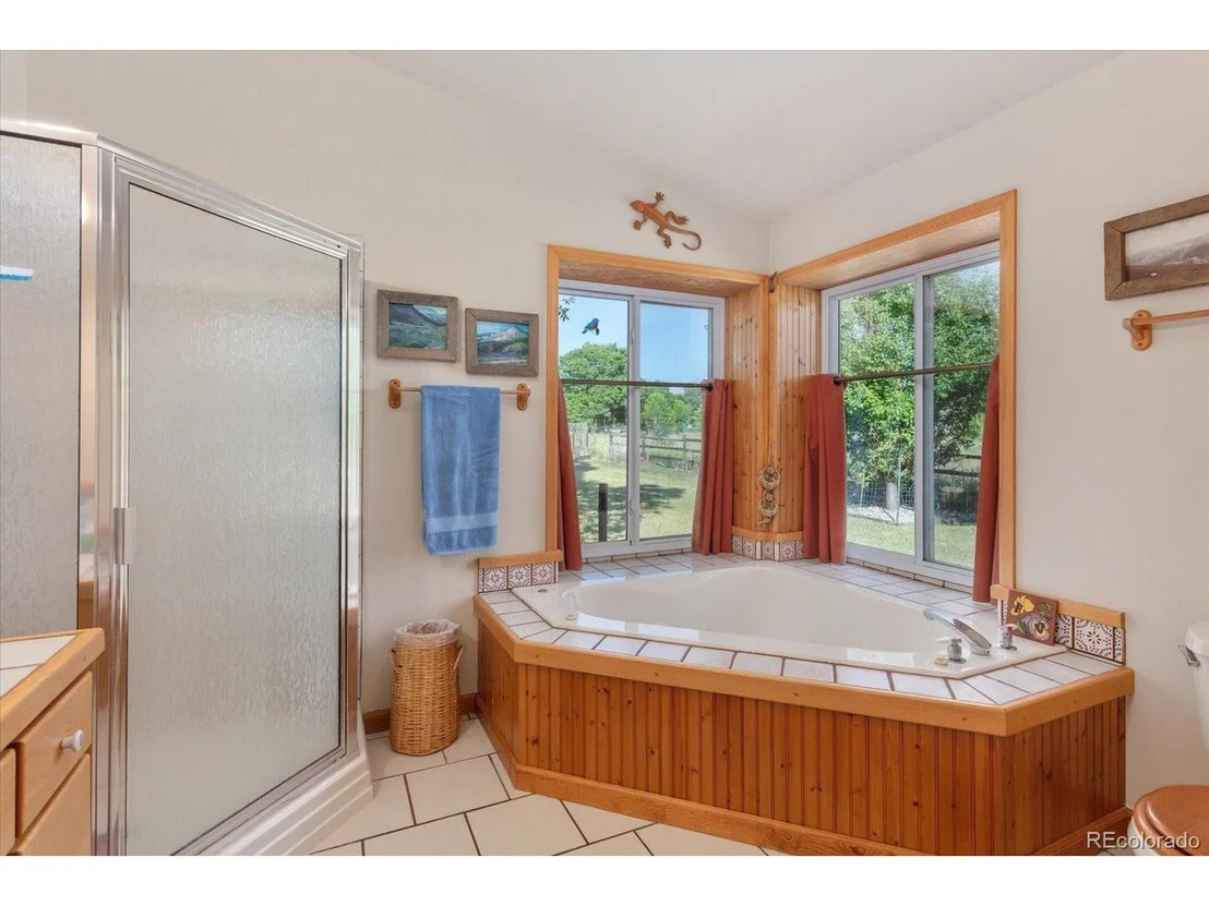 Photo of 1326 Angelview Cir