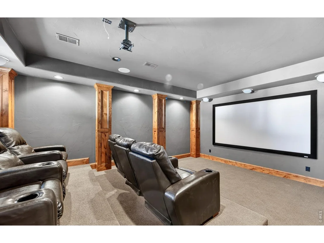 Photo of 2102 Shoreside Dr