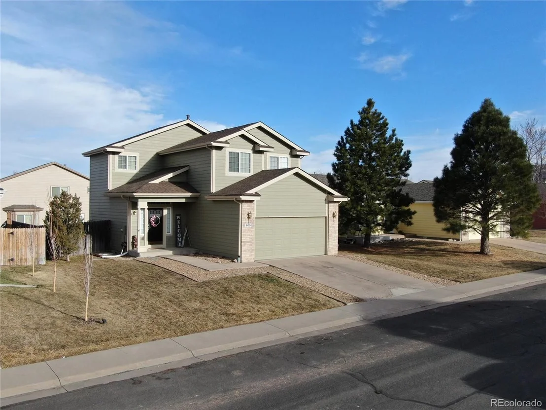Photo of 808 Pitkin Way