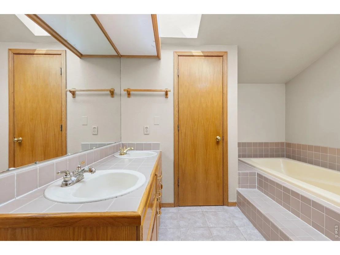 Photo of 7598 Estate Cir