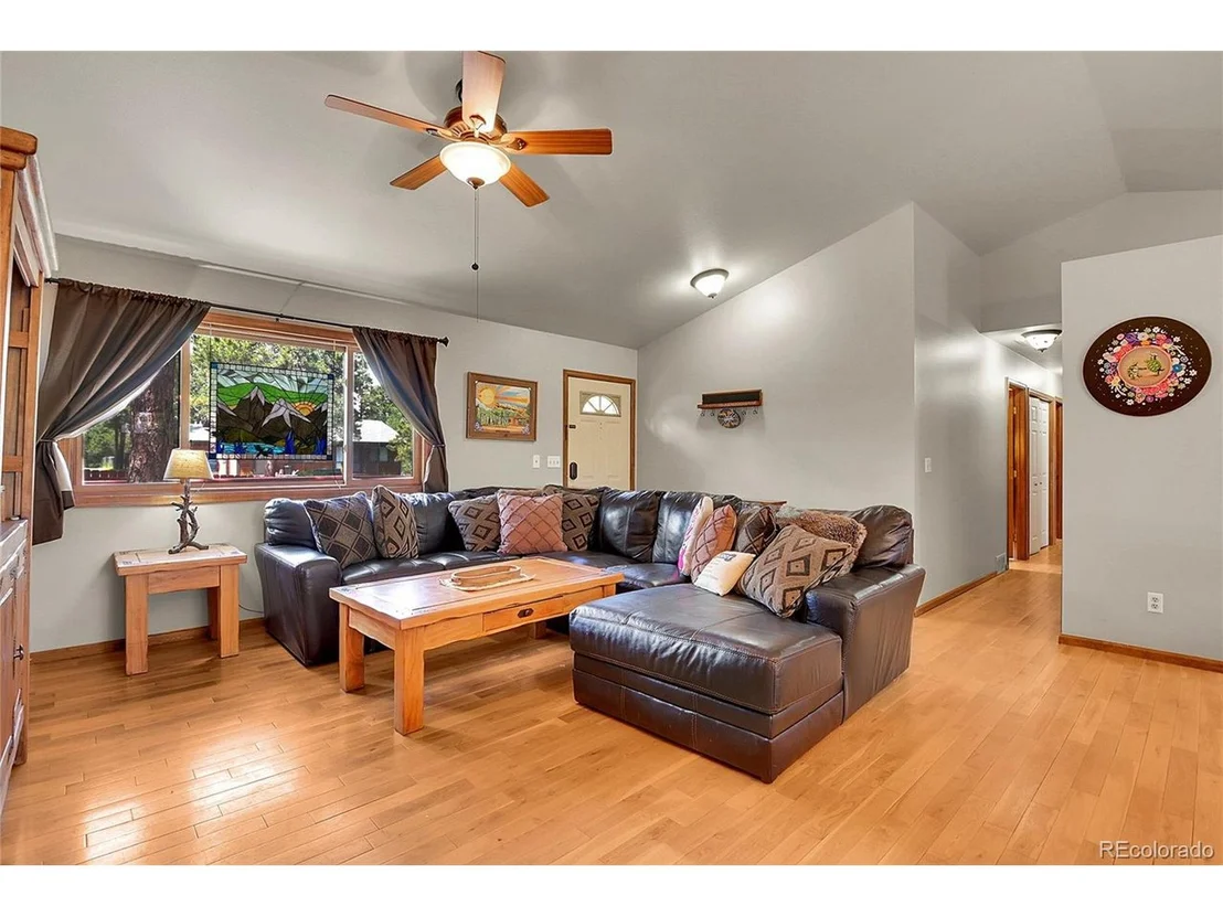 Photo of 30400 Hilltop Dr