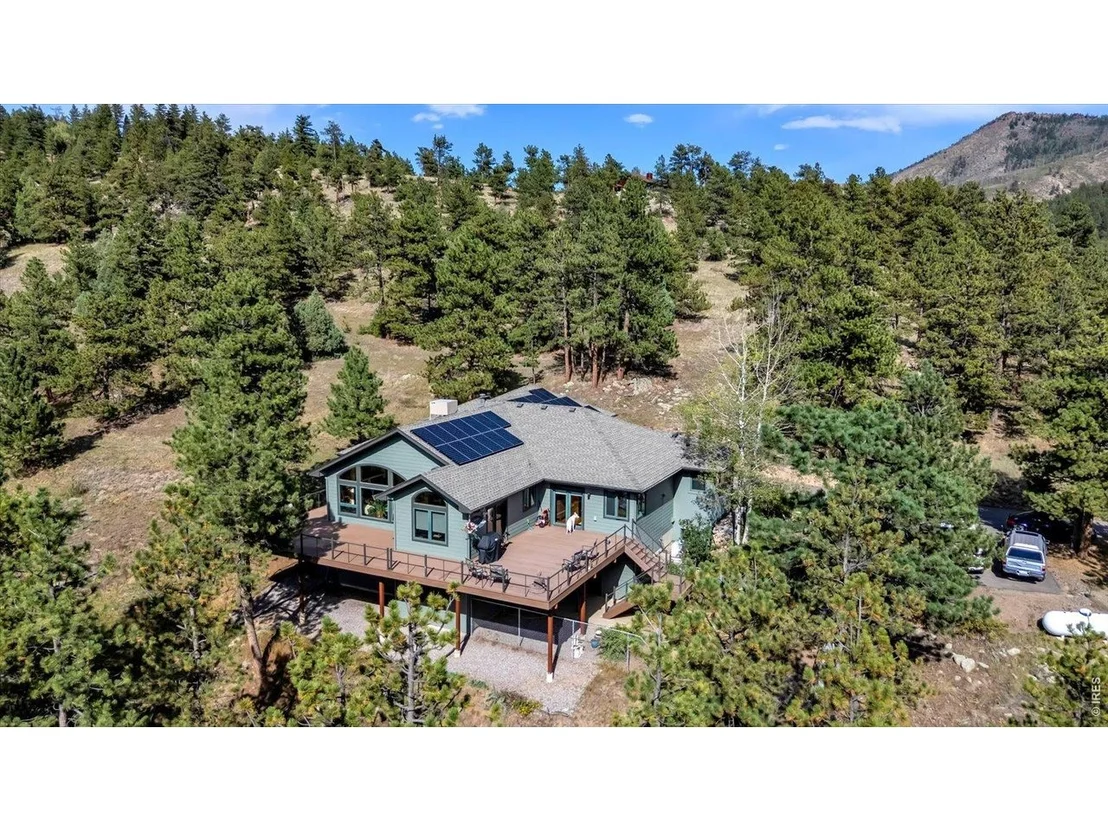 Photo of 165 Bison Dr