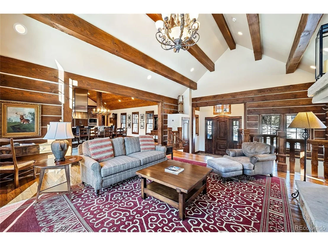 Photo of 177 Peerless Dr