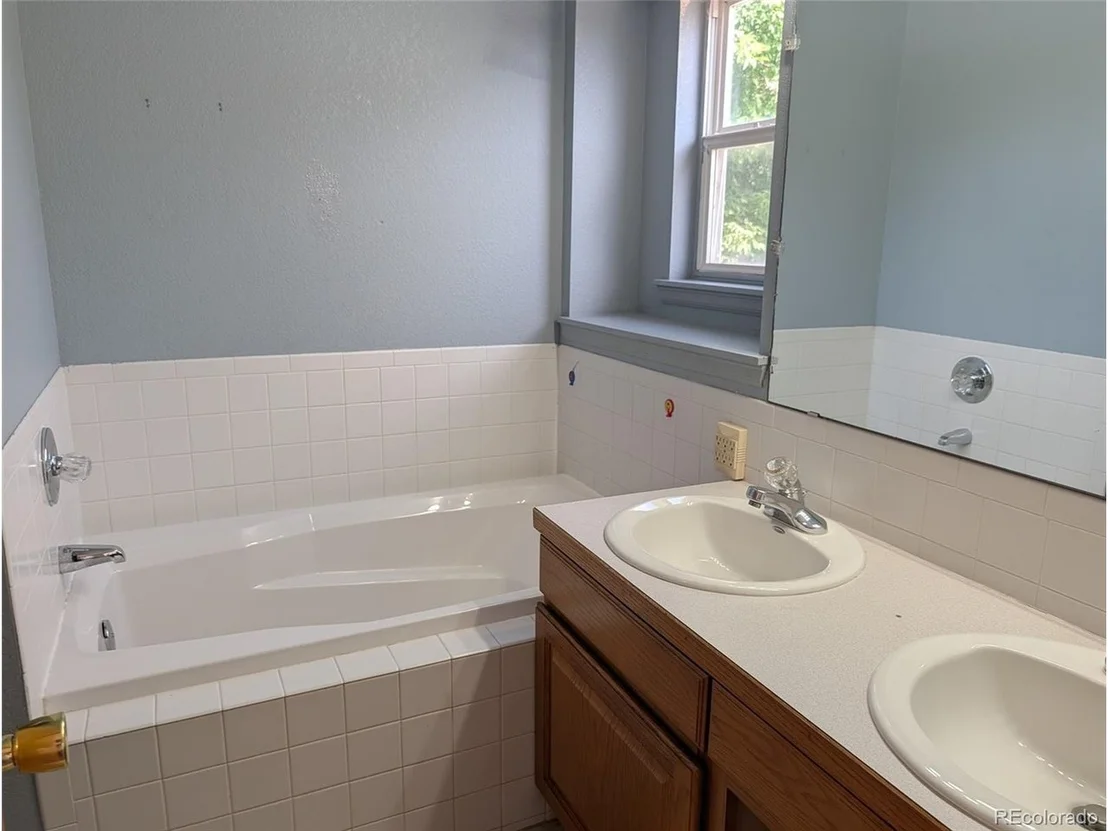 Photo of 2673 Jarett Dr