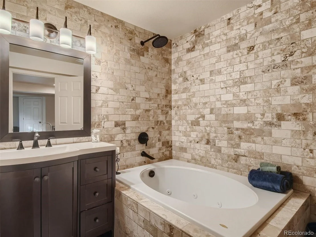 Photo of 12642 Jersey Cir E