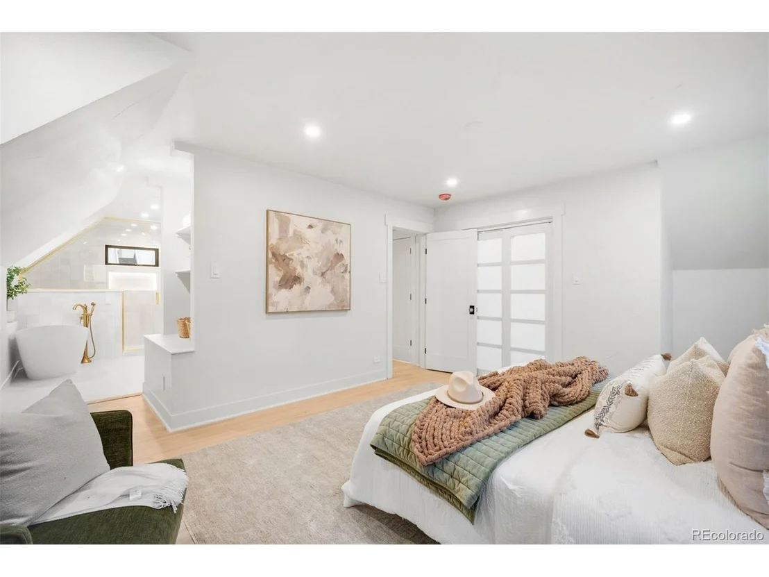 Photo of 414 Elm St