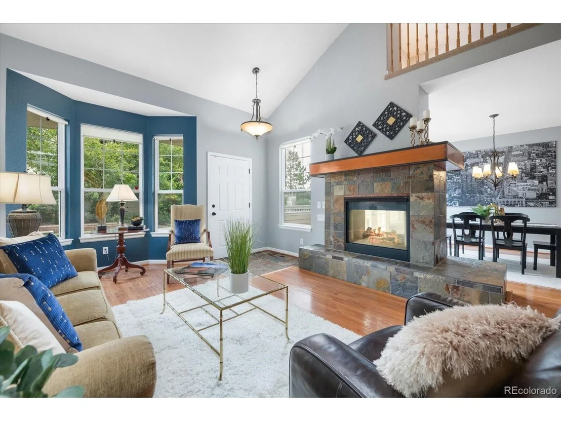 Photo of Unit D at 10124 Grove Loop