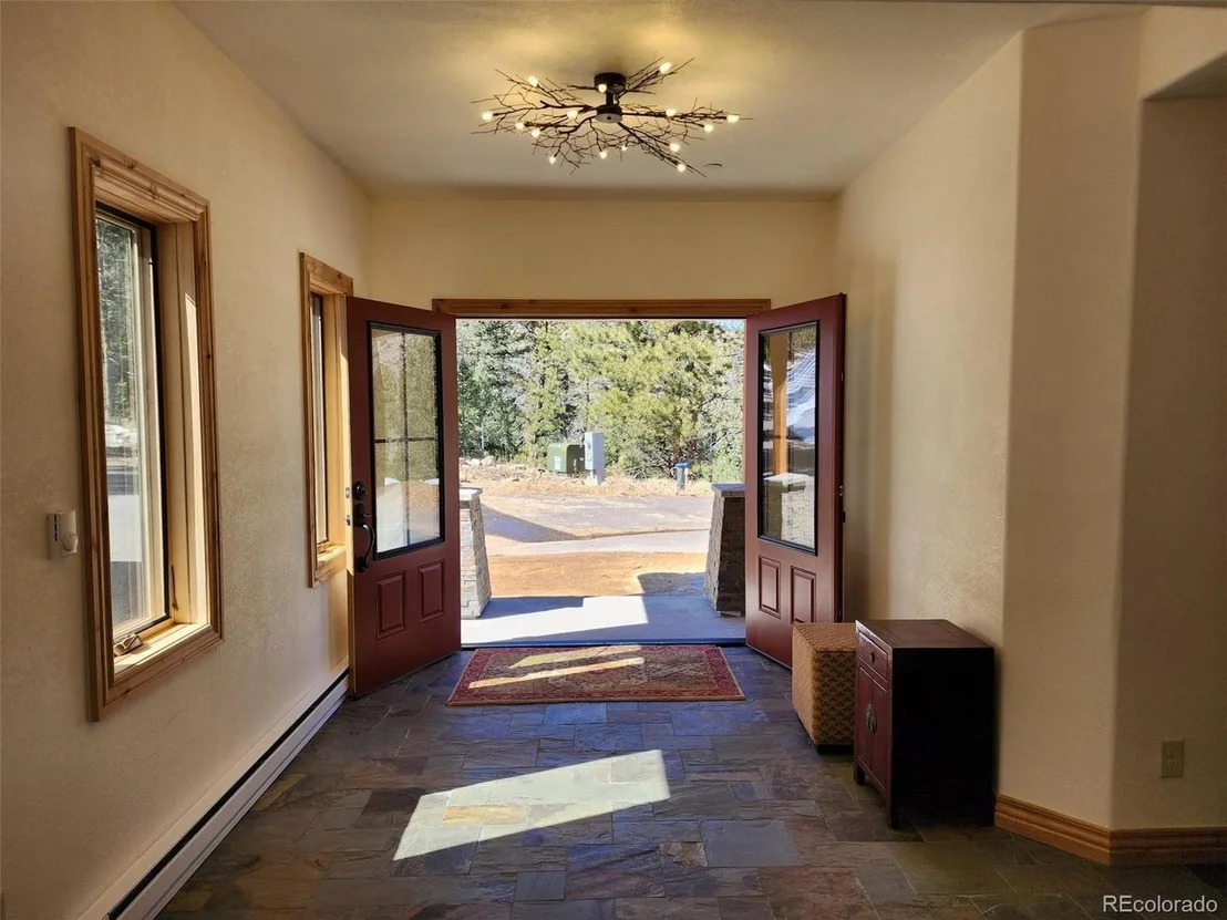 Photo of 14564 Reserve Rd