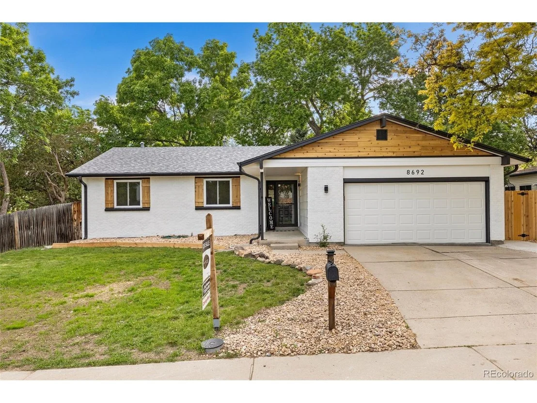 Photo of 8692 W 84th Cir