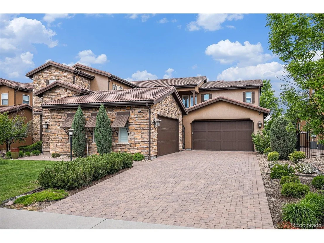 Photo of 9487 Winding Hill Way