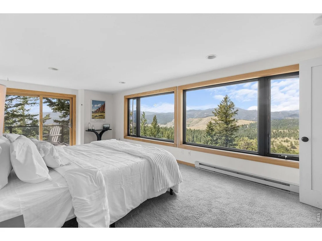 Photo of 6722 Flagstaff Rd