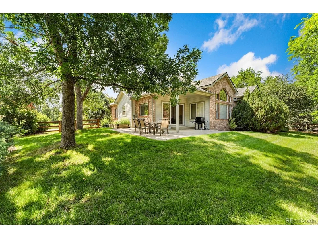 Photo of 2028 Summitview Dr