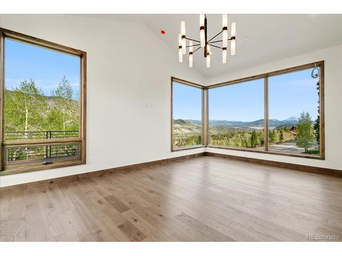 Photo of 1615 Golden Eagle Rd