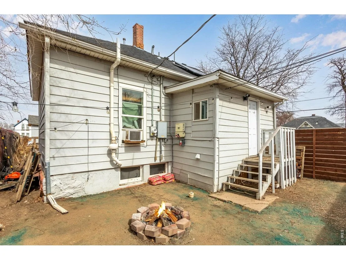 Photo of 403 9th Ave