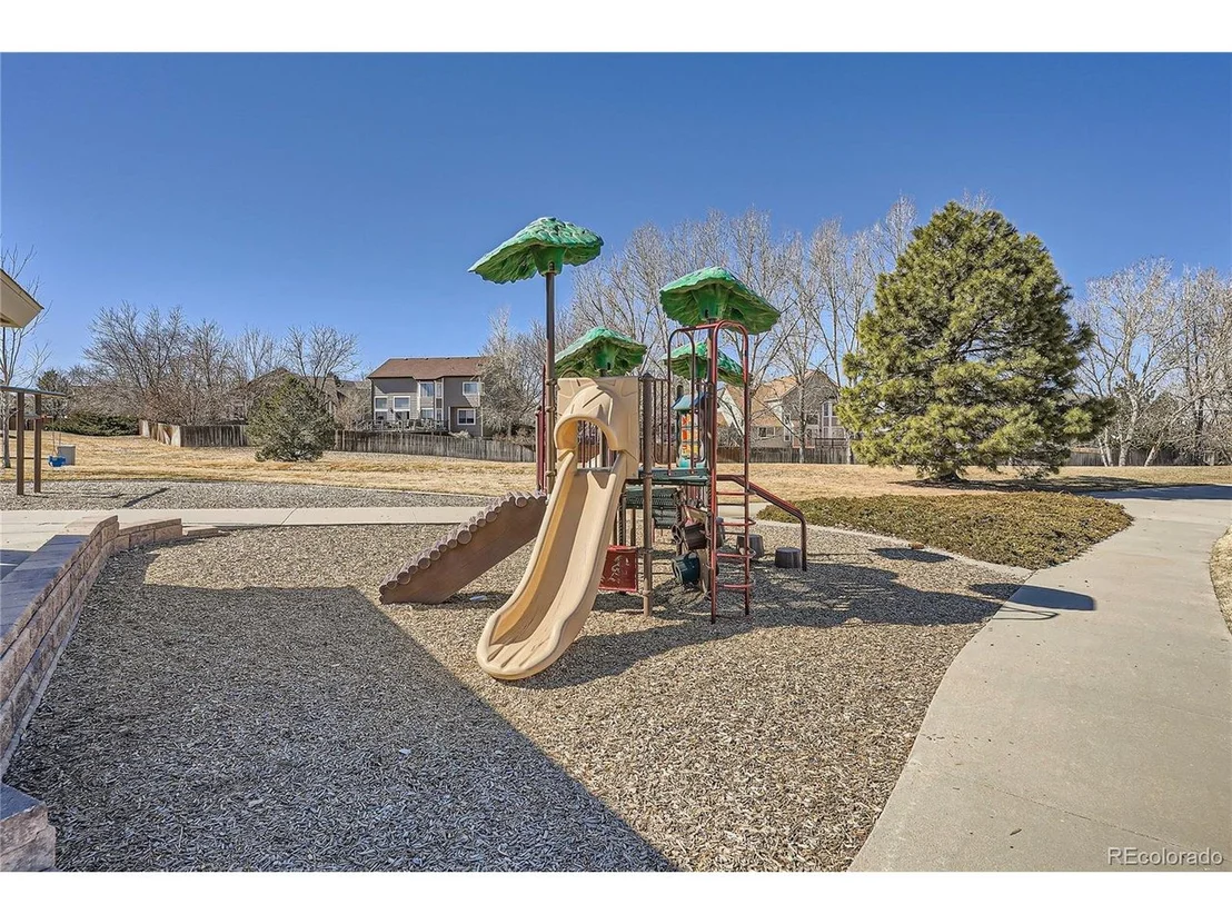 Photo of 5331 S Dunkirk Way