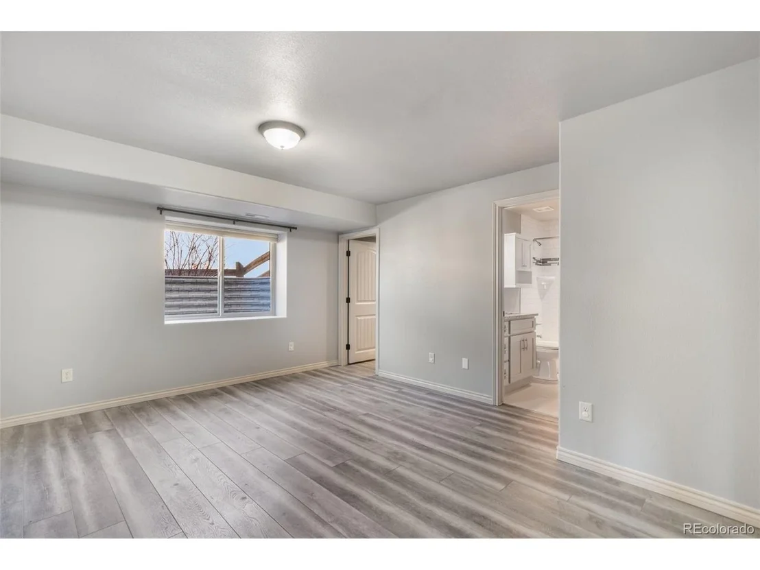 Photo of 215 Kettle Valley Way