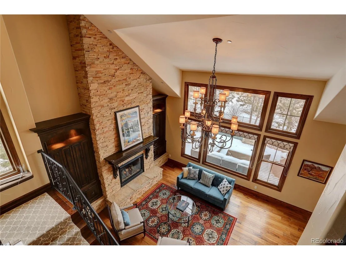 Photo of 6103 Huron Ln