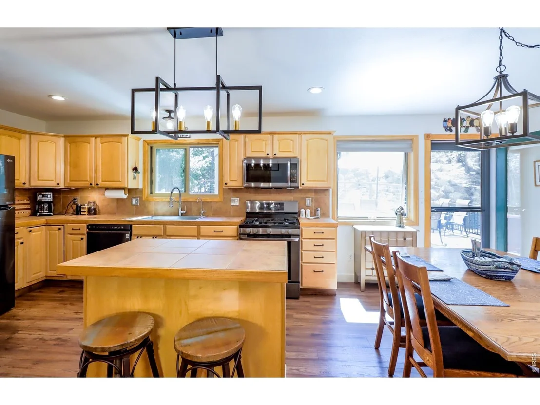 Photo of 22 Crockett Trl