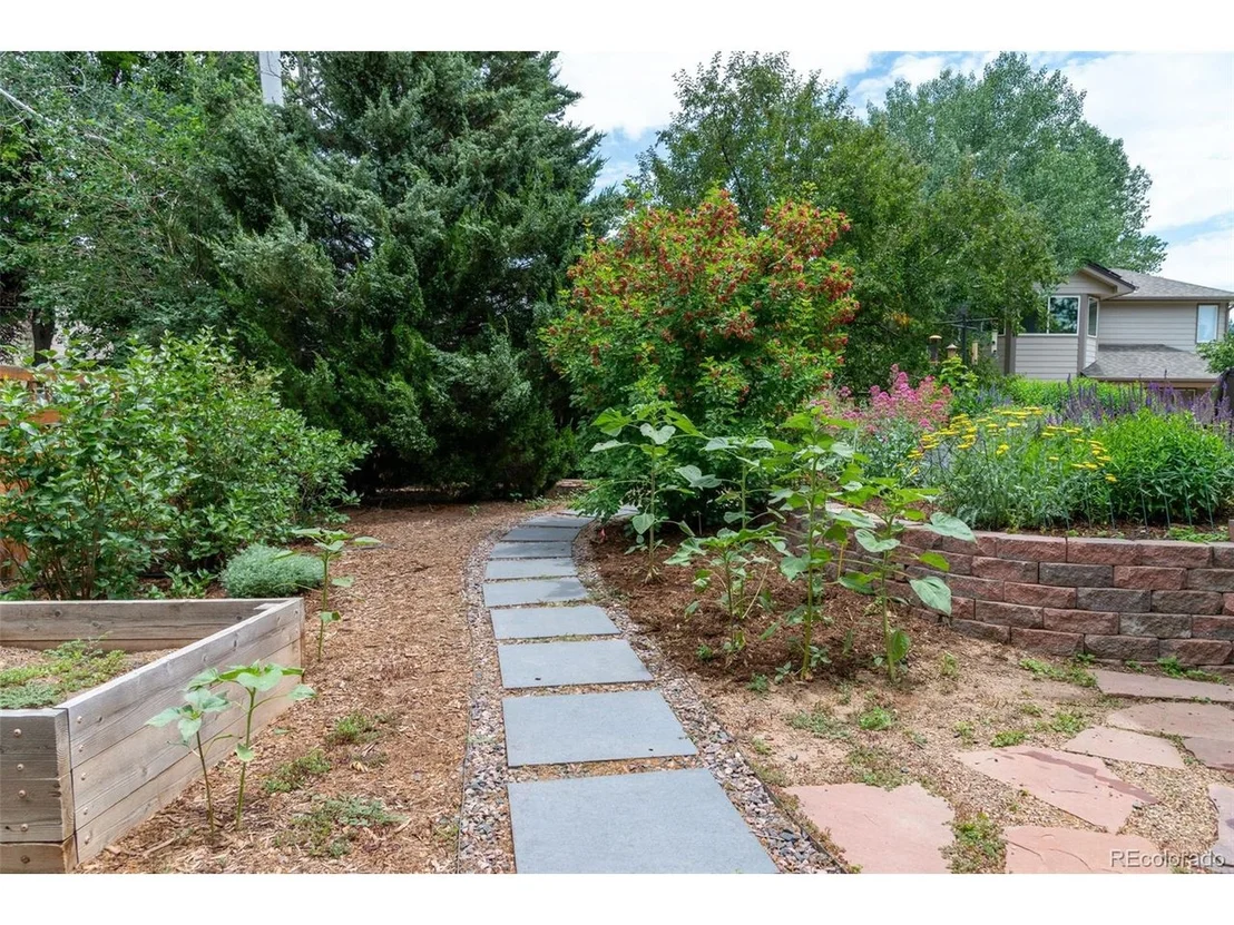Photo of 2455 Mallard Cir