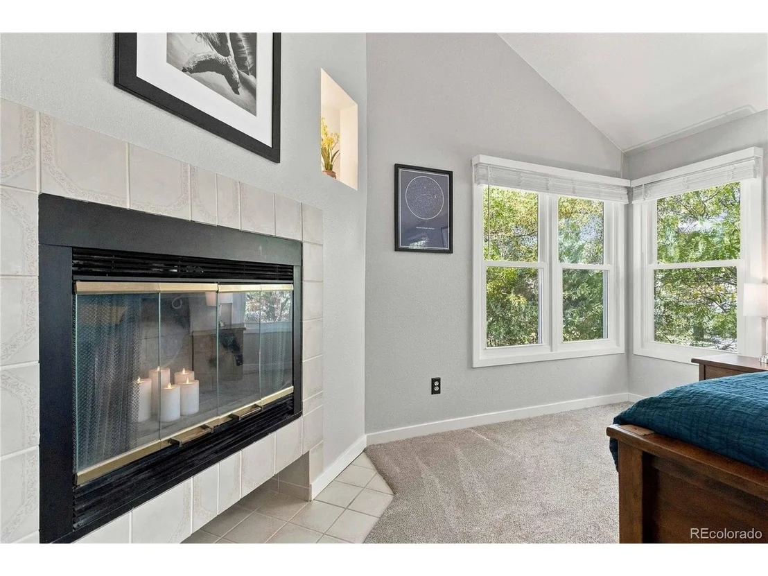Photo of 24 Mesa Oak