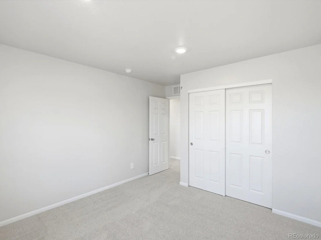 Photo of 4621 Sunsplash Way