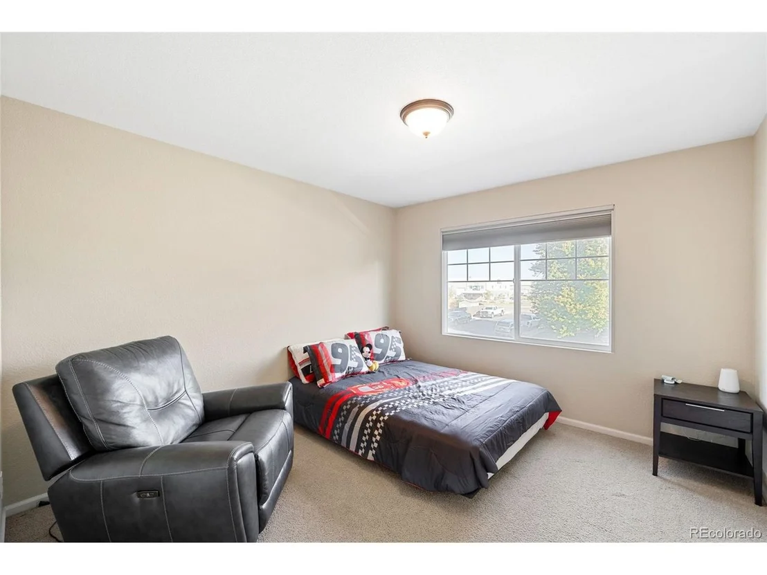 Photo of 5738 Hickory Cir