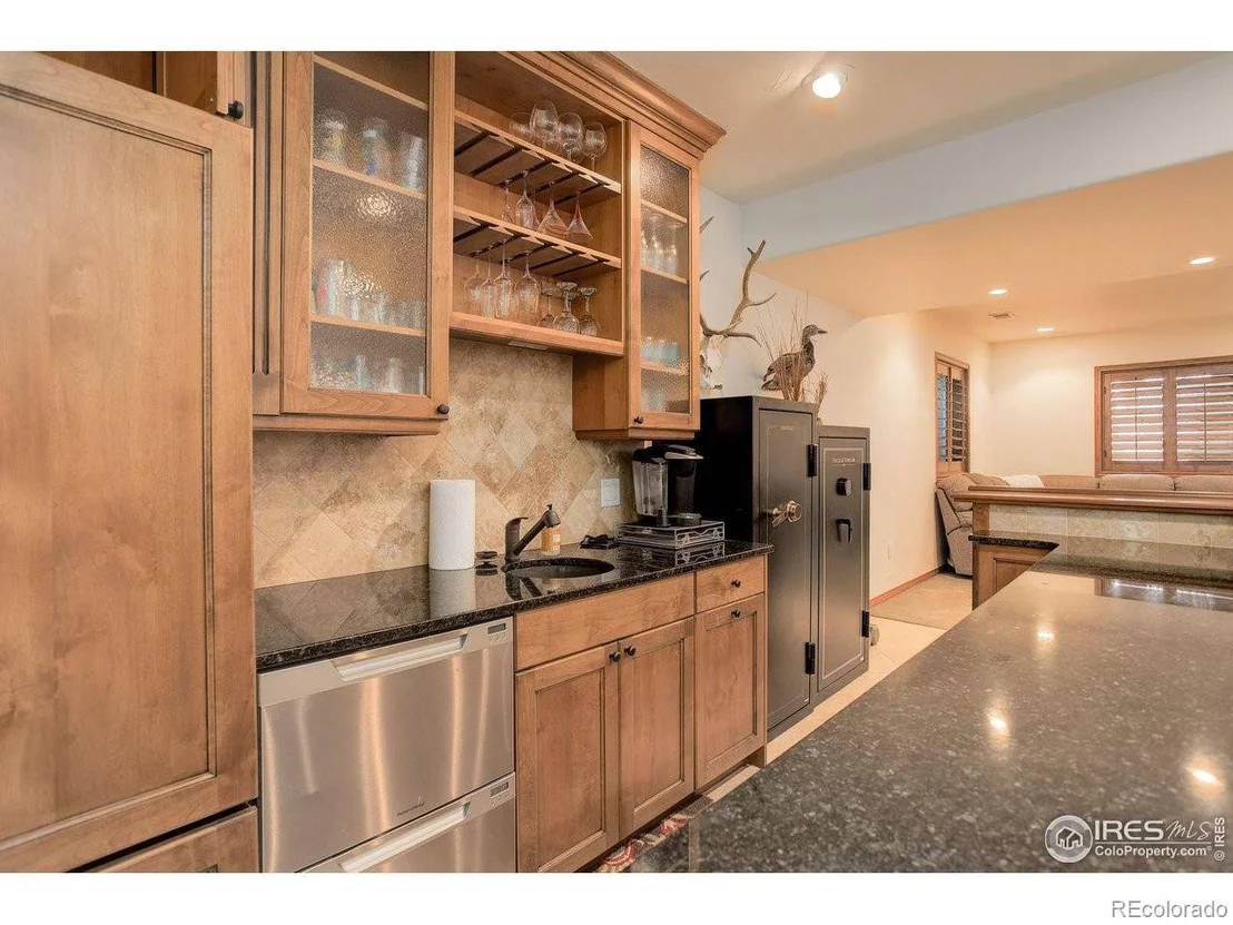 Photo of 2130 Parkview Dr