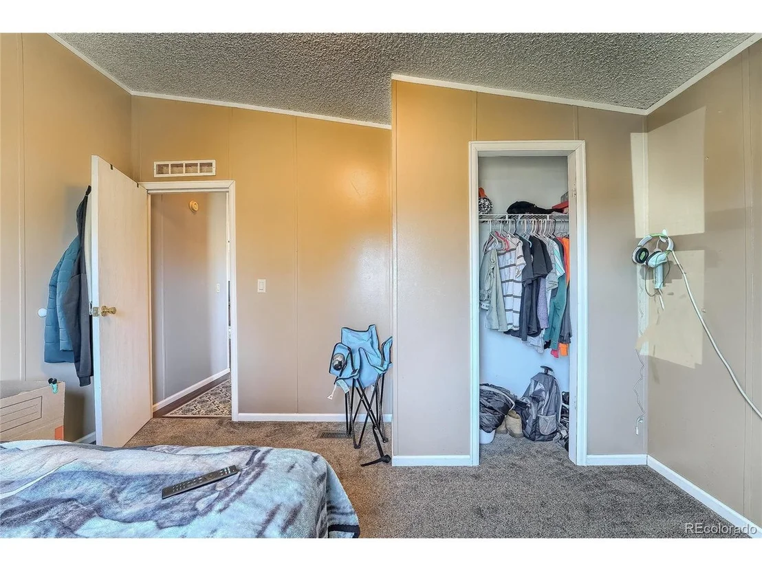 Photo of 215 Elm St