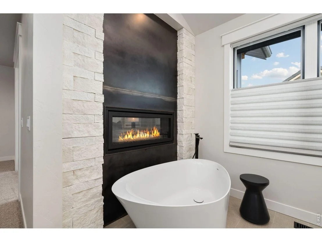 Photo of 2311 Sugarloaf Rd