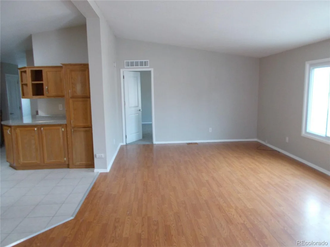 Photo of 1275 W Custer Pl