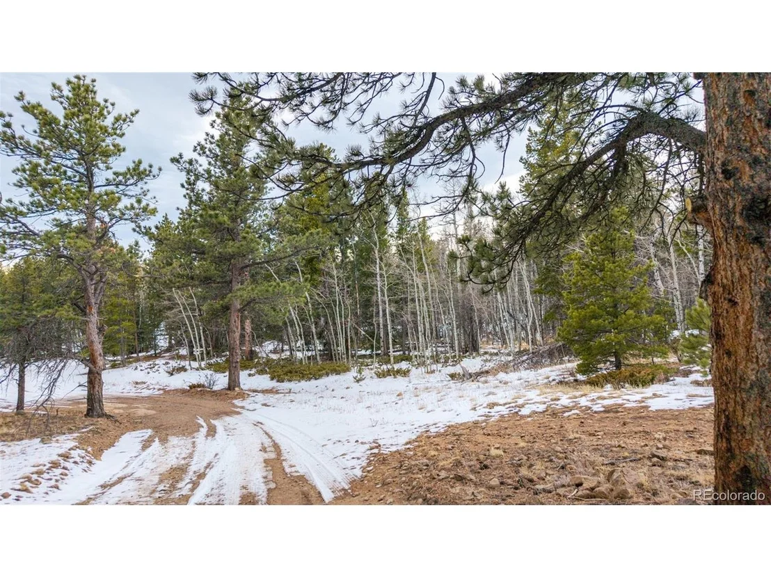 Photo of 190 Hard Way Rd