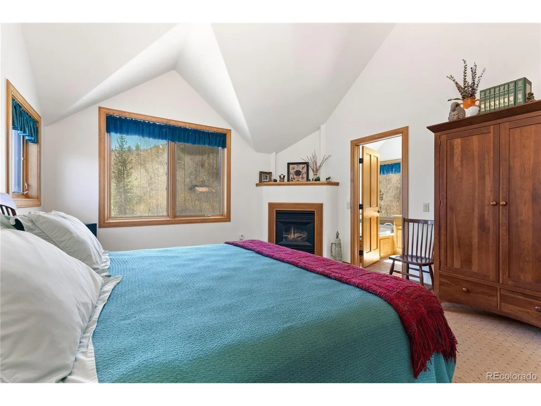 Photo of 460 Temple Trl