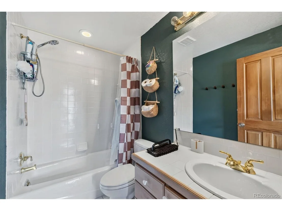 Photo of 28 Spruce Cir