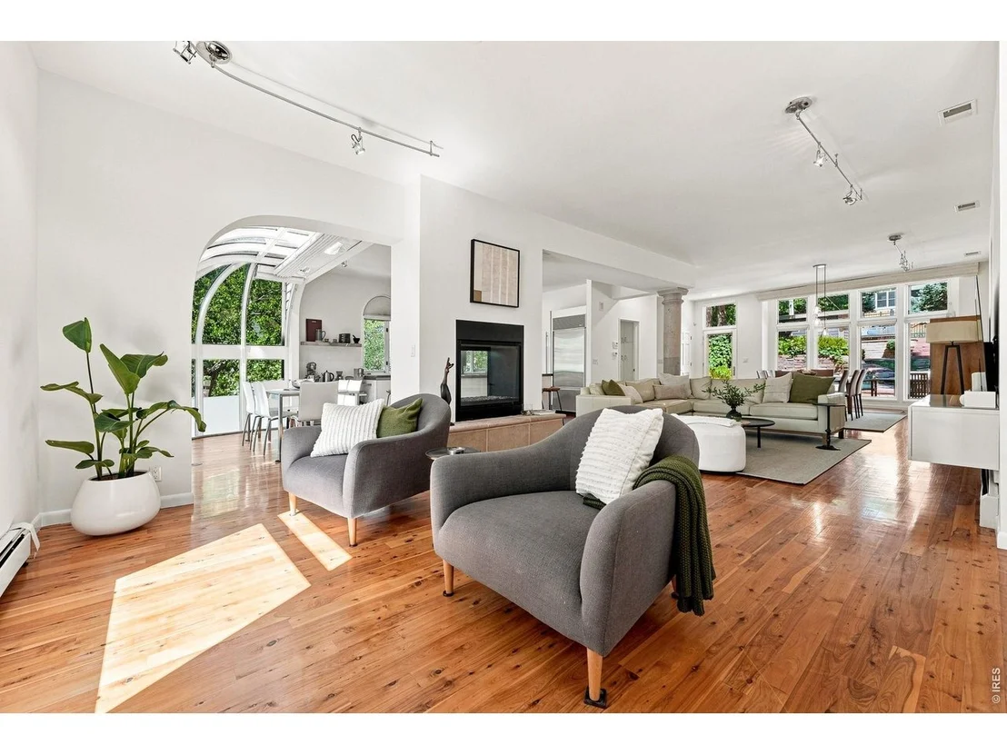 Photo of 403 Mountain View Rd