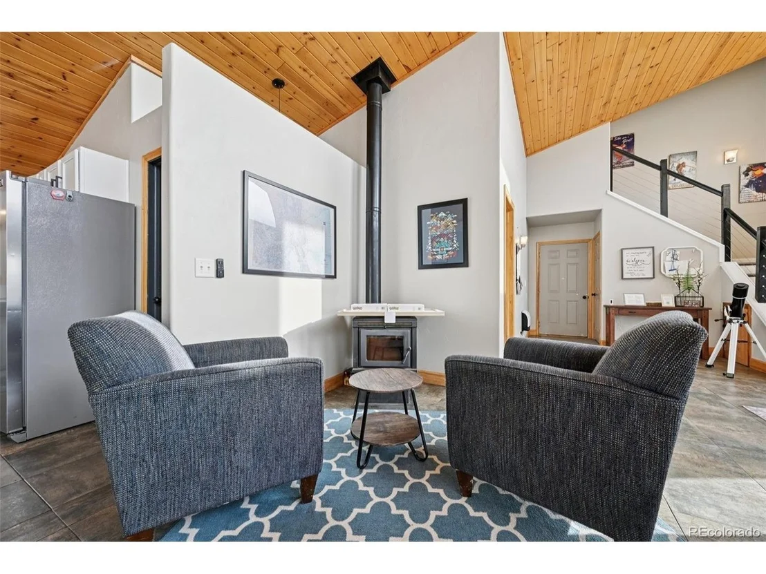 Photo of 1499 Sheep Ridge Rd